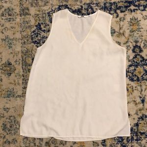 Uniqlo white sleeveless top